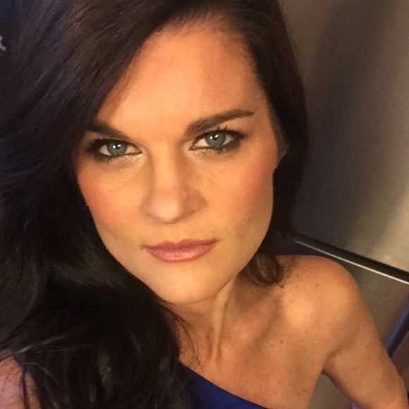 Meet your Posher, Posh - Picture 1 of 1